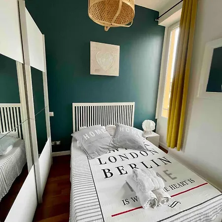 Confort Dans Le Centre Apartamento